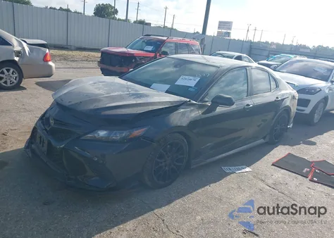 2022 Toyota Camry Trd z USA, uszkodzony, nr VIN 4T1KZ1AK7NU066674